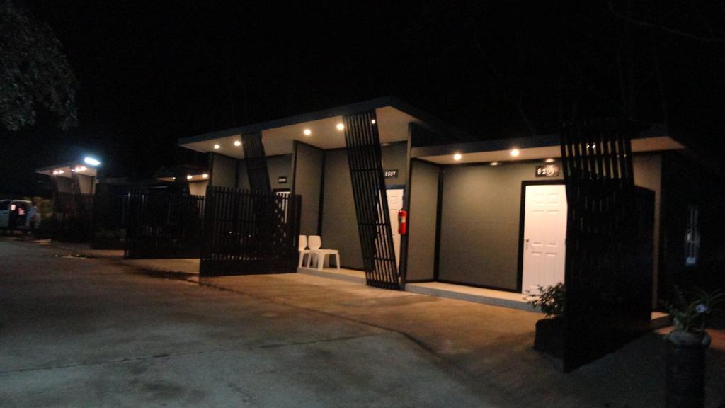 Love You Resort Chumphon Exterior photo