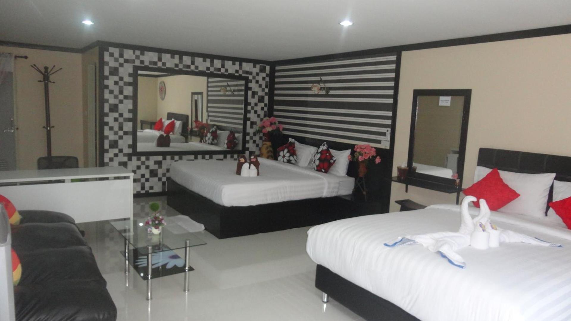 Love You Resort Chumphon Exterior photo